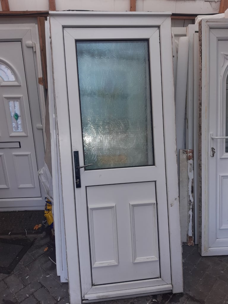 Pvc bak door very vlean