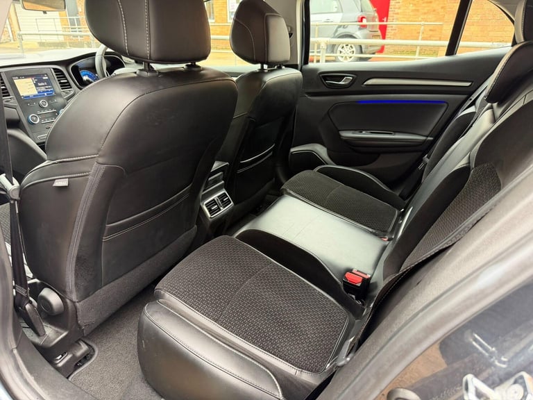 2017 Renault Megane 1.5 dCi Dynamique Nav 5dr HATCHBACK DIESEL Manual