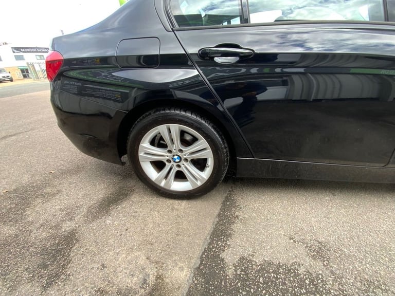 2015 BMW 3 Series 2.0 318d Sport Saloon 4dr Diesel Manual Euro 6 (s/s) (150 ps) Saloon Diesel Manual