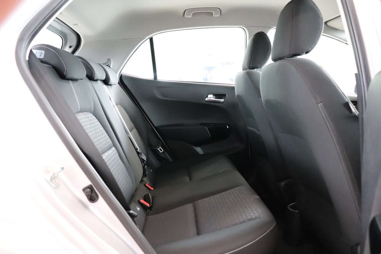 2017 Kia Picanto 1.0 Picanto 2 5dr Hatchback Petrol Manual