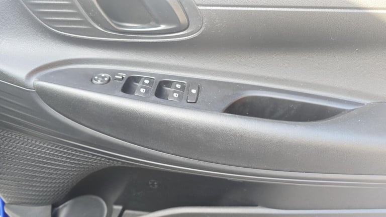2021 Hyundai i20 1.0 T-GDi Element Hatchback 5dr Petrol Manual Euro 6 (s/s) (100 ps) HATCHBACK Pe...