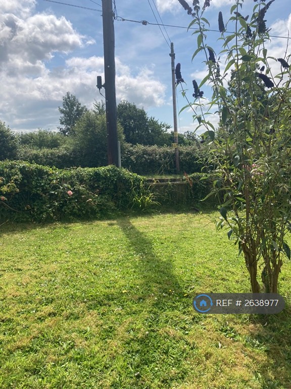 2 bedroom house in Nipawin, Merton, Okehampton, EX20 (2 bed) (#2638977)