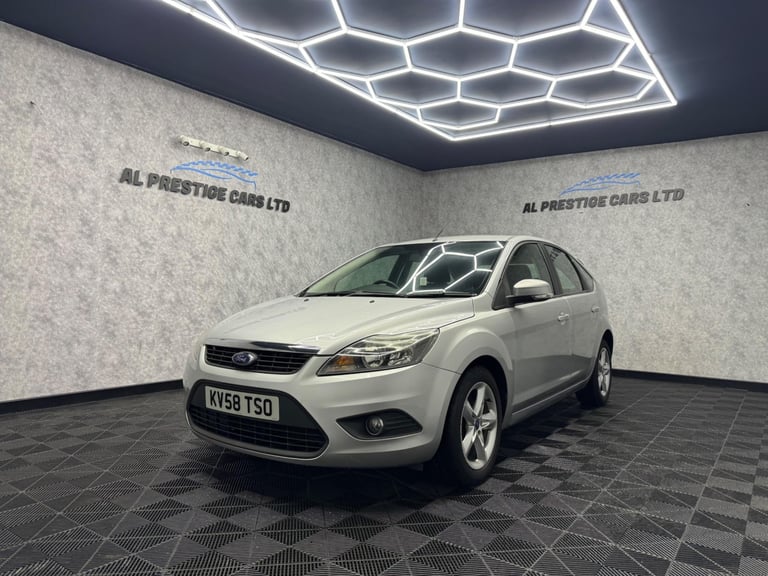 2008 Ford Focus 1.6 Zetec 5dr HATCHBACK Petrol Automatic