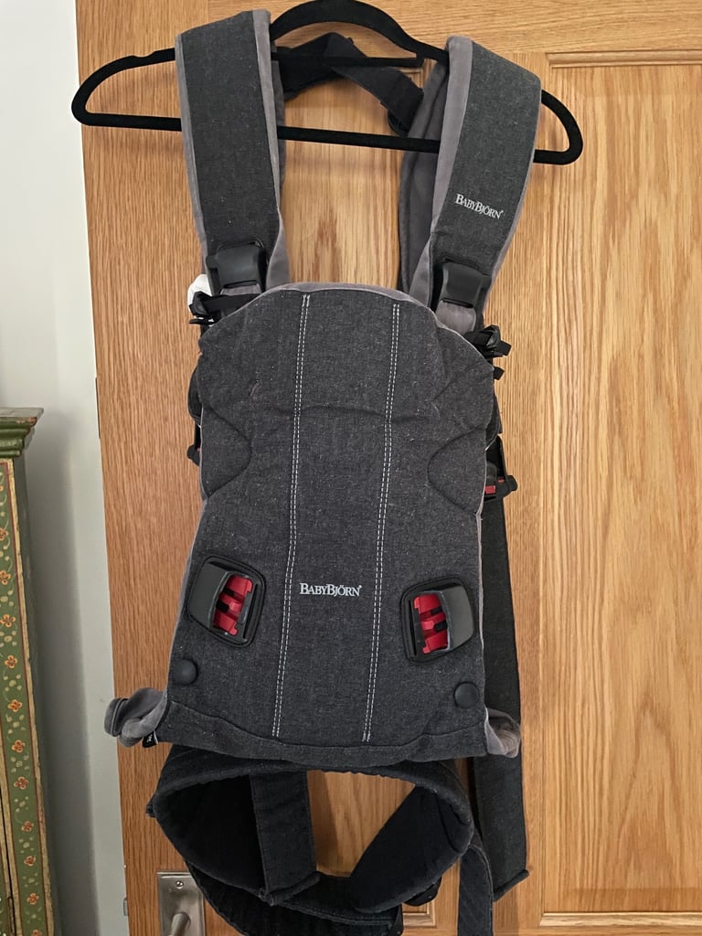 Baby Bjorn One carrier 