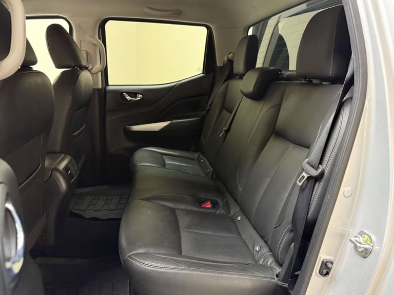 2021 Nissan Navara Double Cab Pick Up Tekna 2.3dCi 190 TT 4WD PICK UP DIESEL Manual