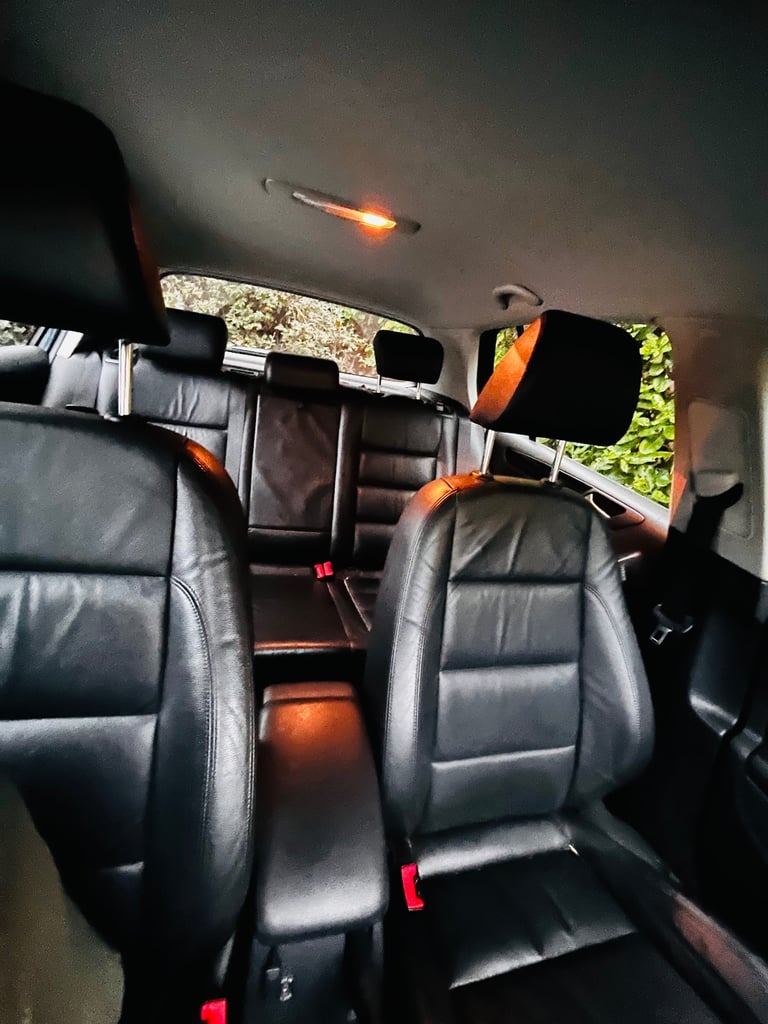 Volkswagen, GOLF, Hatchback, 2011, Manual, 1598 (cc), 5 doors