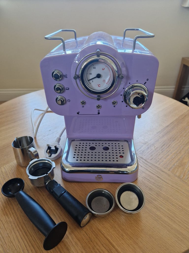 image for Swan Retro espresso coffee machine 