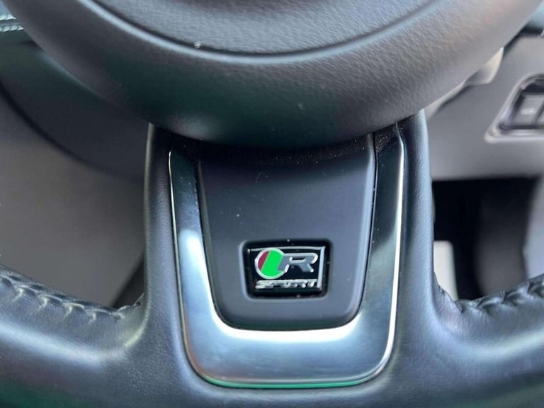 2019 Jaguar XE 2.0d R-Sport Saloon 4dr Diesel Auto Euro 6 (s/s) (180 ps) Saloon Diesel Automatic