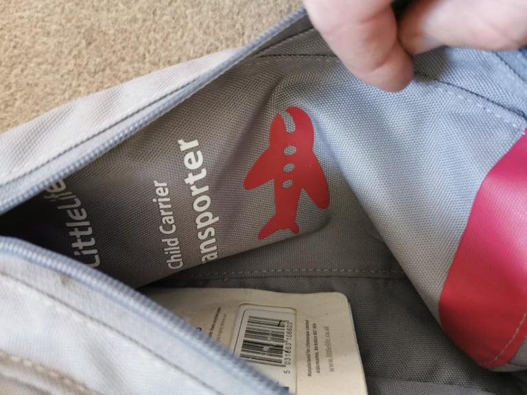 Little Life Traveller 2 child carrier