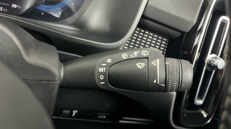 2021 Volvo XC40 P8 Recharge First Edition AWD Pure Electric(Panroof, Harman Kardon, Towbar) Estat...