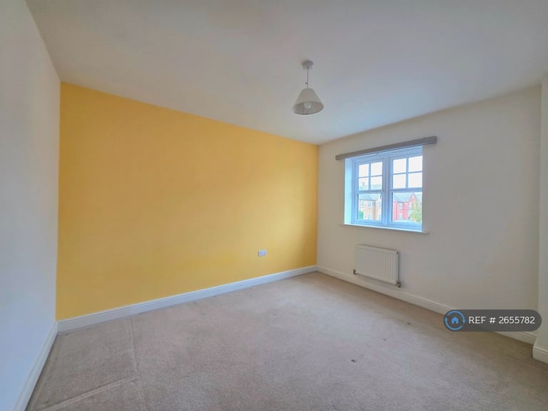 3 bedroom house in Commissioner Square, Paddington, Warrington, WA1 (3 bed) (#2655782)