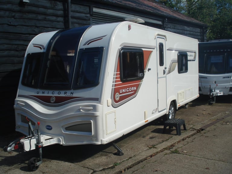 R&K CARAVANS 2014 BAILEY UNICORN VELENCIA FIXED BED, 12 MONTHS WARRANTY