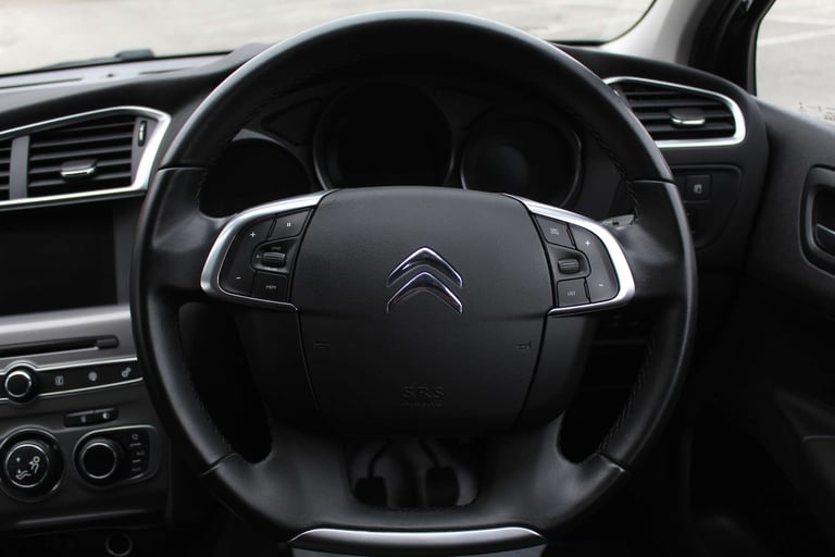 2016 Citroen C4 1.2 C4 Feel PureTech 5dr Hatchback Petrol Manual