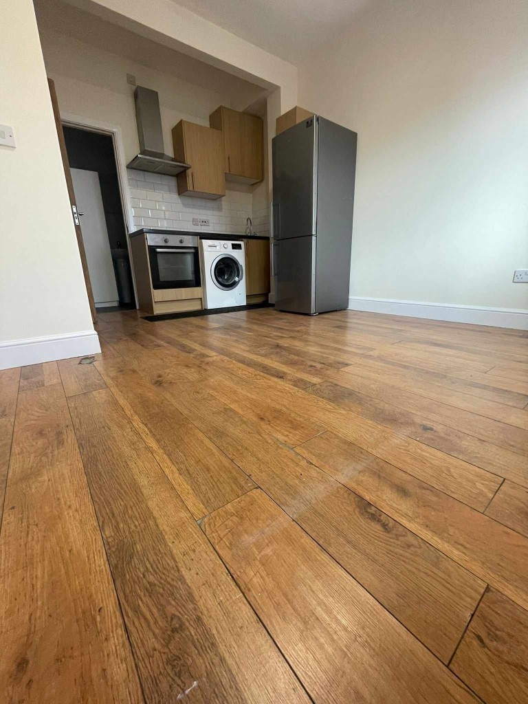 image for The best studio flat for rent in Walthamstow E17! EXCELLENT CONDITION THROUGHOUT!