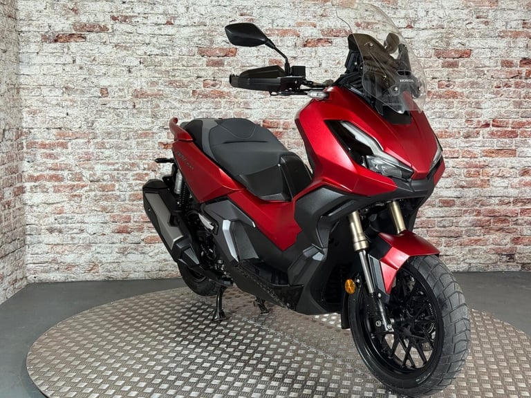 HONDA X-ADV - 2023 Petrol Automatic in Red