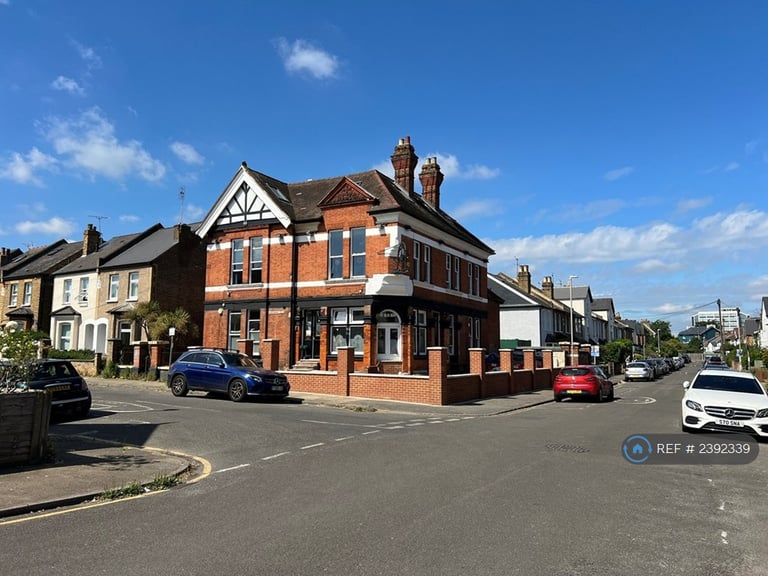 1 bedroom in The Kelly Arms, Kingston Upon Thames, KT1 (#2392339)