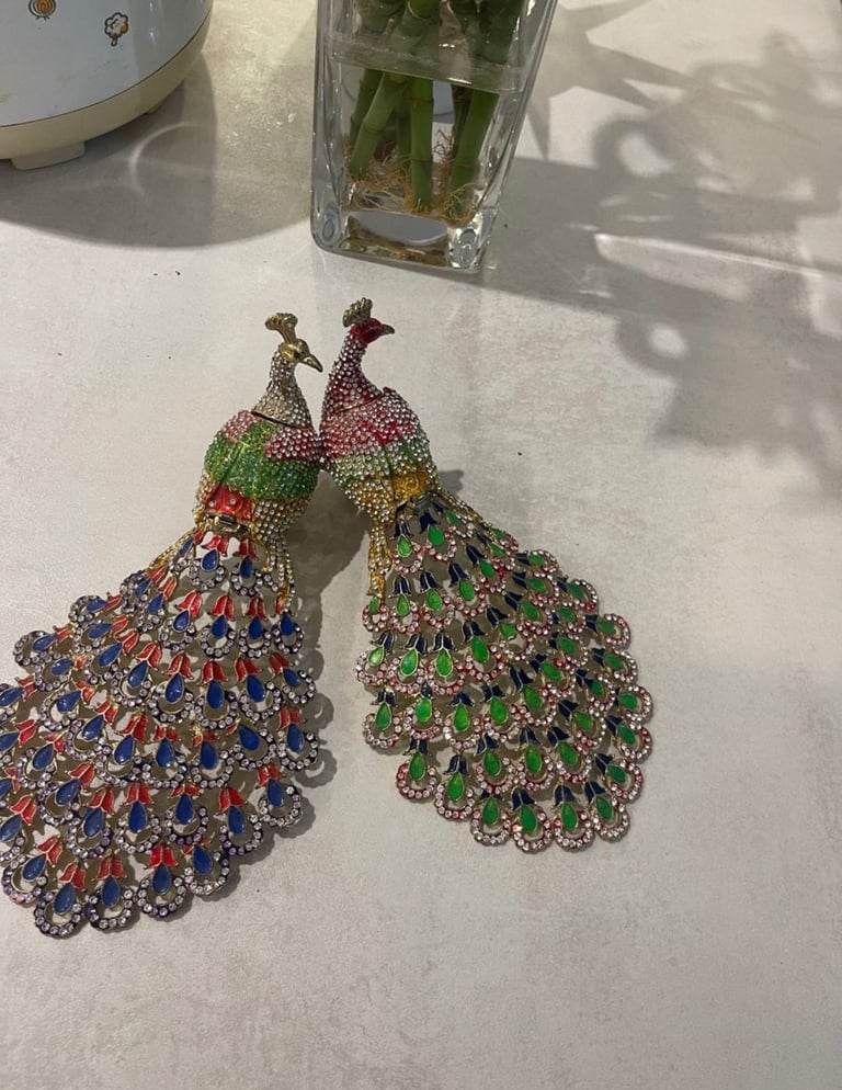 peacock ring holders/decoration