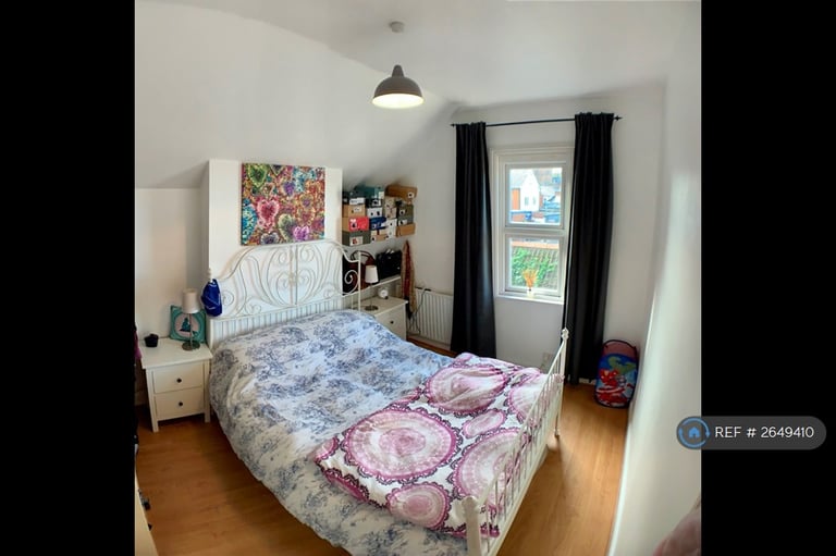 1 bedroom flat in Chester Street, Caversham, Reading, RG4 (1 bed) (#2649410)