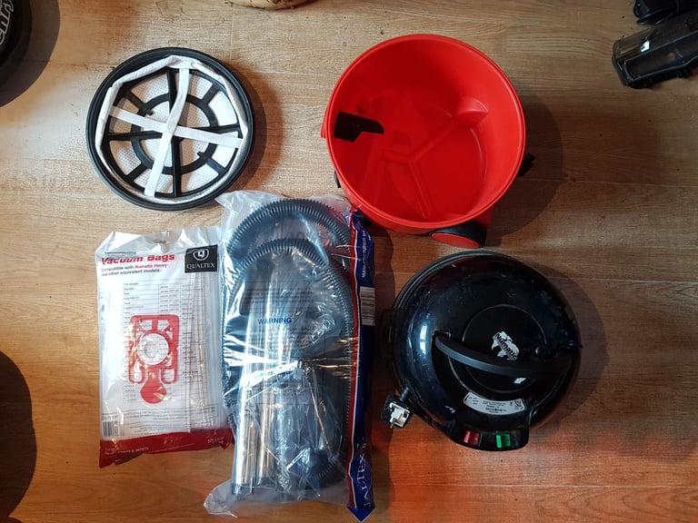 henry hoover 2 speed new 3 Metre Hose new Brushes new Rods Kit 10 Bags new