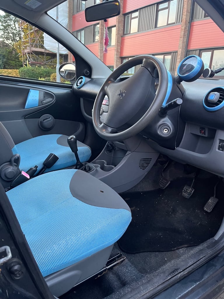 Peugeot, 107, Hatchback, 2008, Manual, 998 (cc), 5 doors