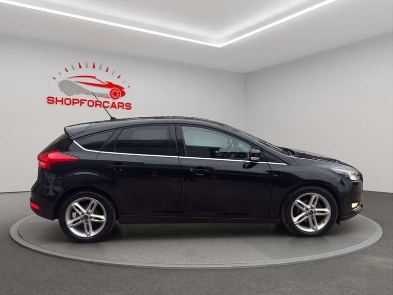 2015 Ford Focus 1.0 EcoBoost 125 Titanium 5dr HATCHBACK PETROL Manual