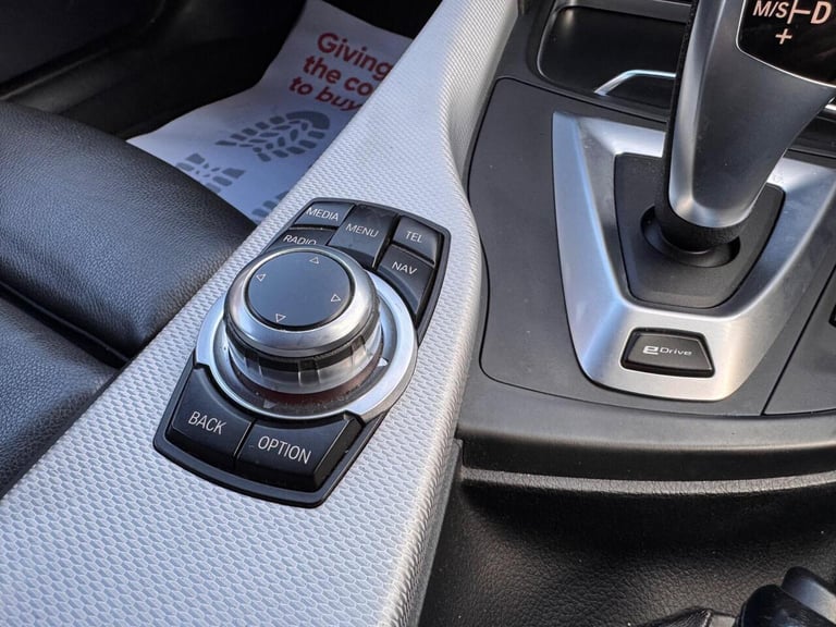 2017 BMW 3 Series Saloon (2015 - 2018) Saloon Hybrid Automatic