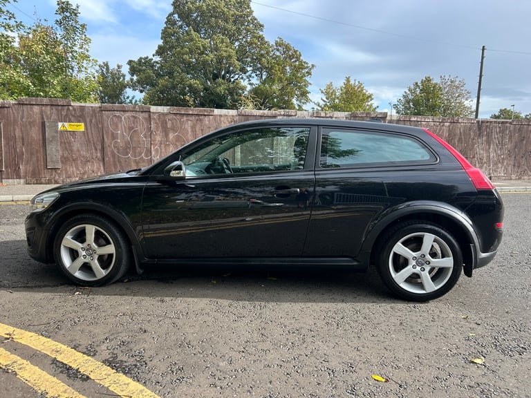 2010 Volvo C30 2.0D SE 3dr HATCHBACK Diesel Manual