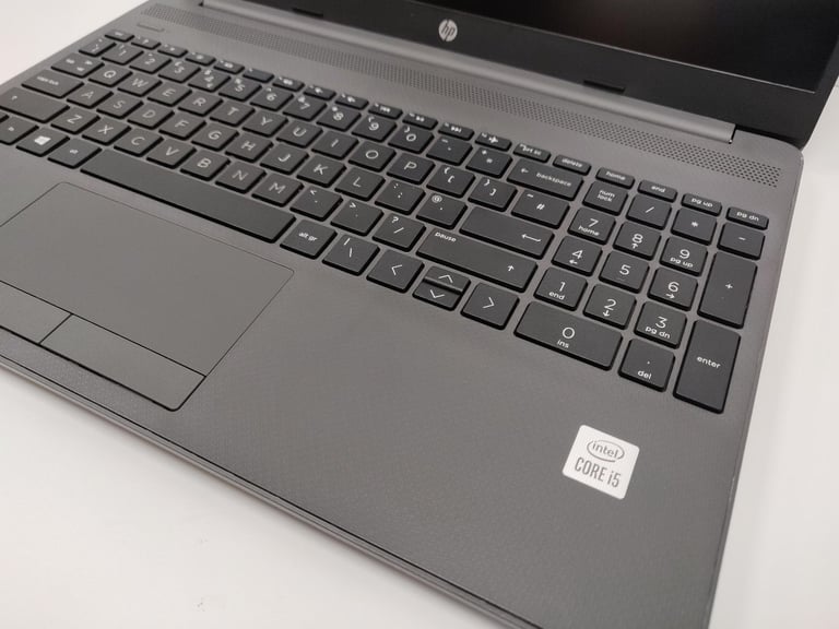 HP Windows 11 i5 1035G1 8gb 250gb SSD Fast Office Laptop 15.6-inch 10th Gen 250 G8