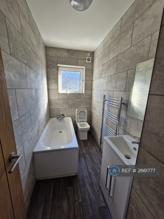 3 bedroom house in St. Marys Road, Barnsley, S73 (3 bed) (#2661777)