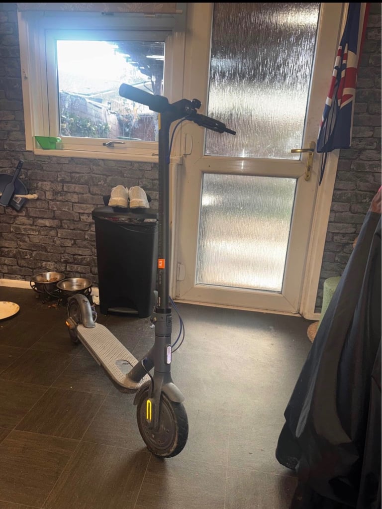 electric scooter 