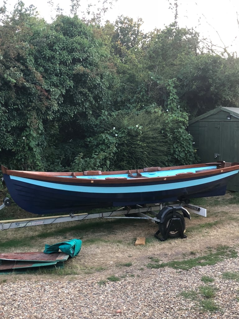 image for 15 foot Sheelin Grp rowing boat