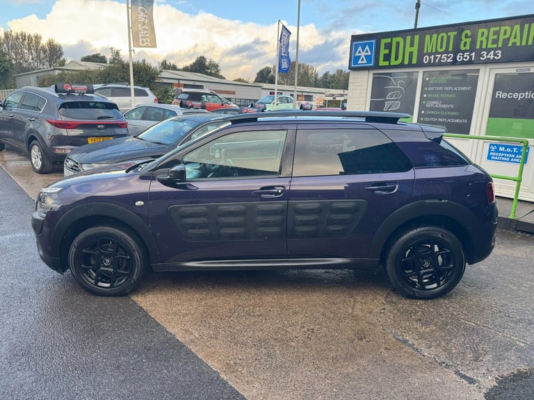 2016 Citroen C4 Cactus 1.2 PureTech [82] Feel 5dr HATCHBACK Petrol Manual