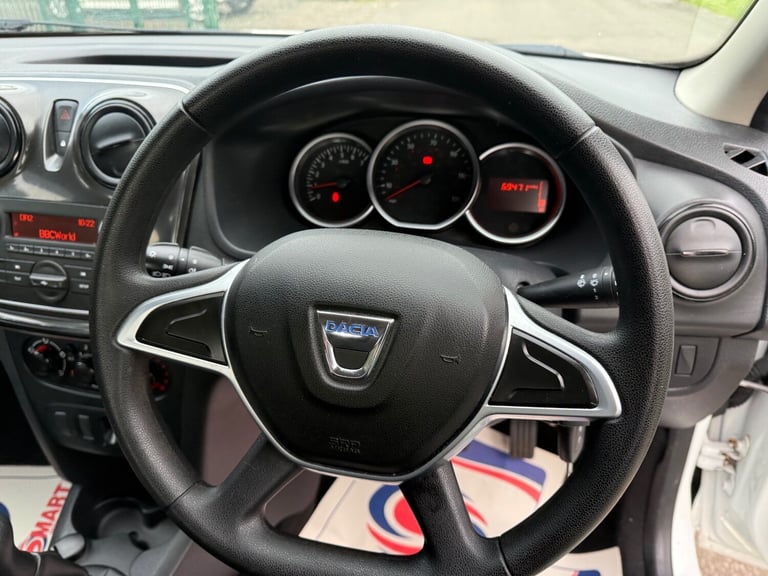 2017 Dacia Sandero 1.2 16V Ambiance 5dr HATCHBACK Petrol Manual