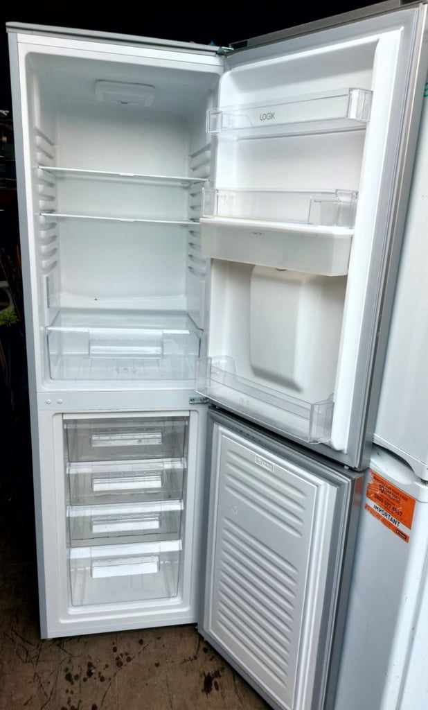 Logik Fridge Freezer- Frost Free