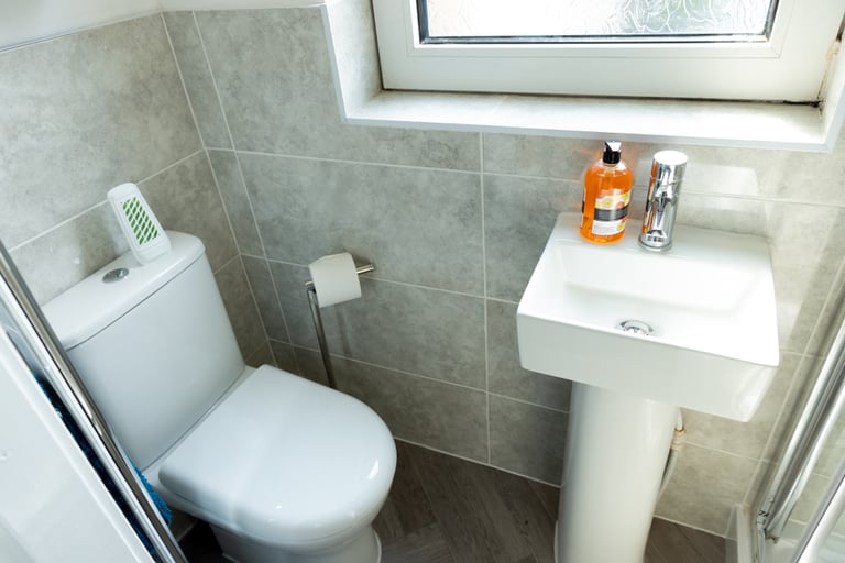 * 5 Bed 5 Bath HMO Ultimate Returns of 34.14 in Harborne, West