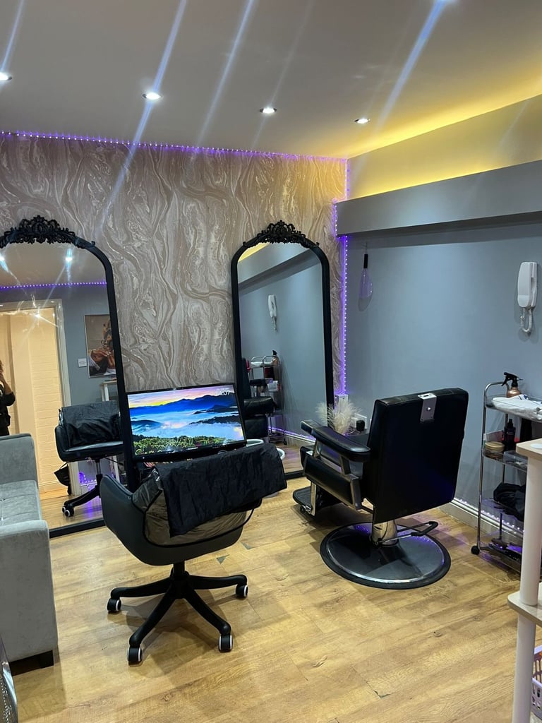 Office, Unit, All bills included, Free Wifi & Parking, 24/7 Access, Near M77, M8, M74 Glasgow, G41