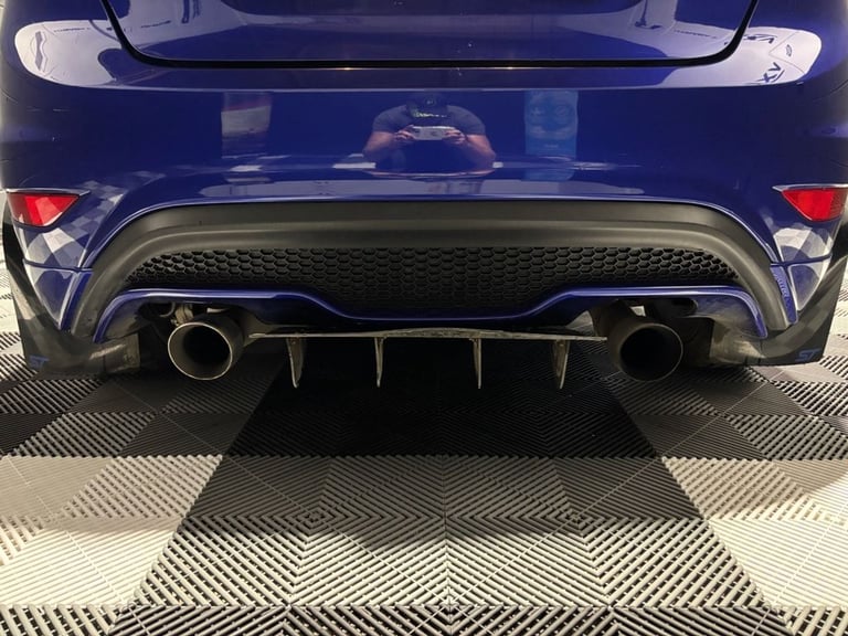 2017 Ford Fiesta 1.6T EcoBoost ST-3 Hatchback 3dr Petrol Manual Euro 6 (182 ps) Hatchback Petrol ...