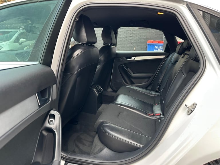 2015 Audi A4 1.8 TFSI S line Euro 6 (s/s) 4dr (Nav) SALOON Petrol Manual