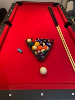 6ft StrikeworthPro Pool Table Deluxe Red cloth Exc Cond RRP £579