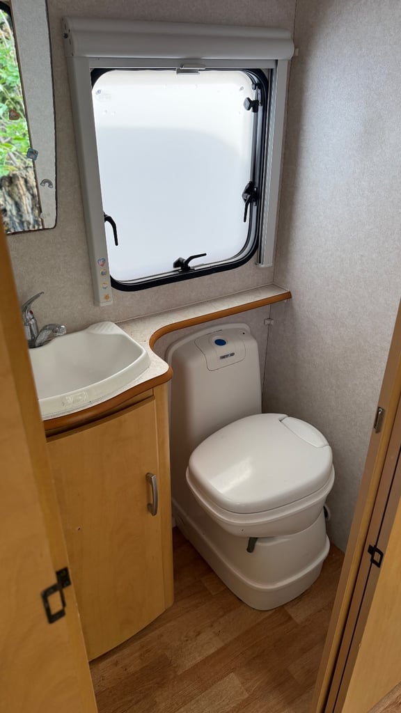 2004 Bailey Pageant Provence 5 Berth - Spares or Repair