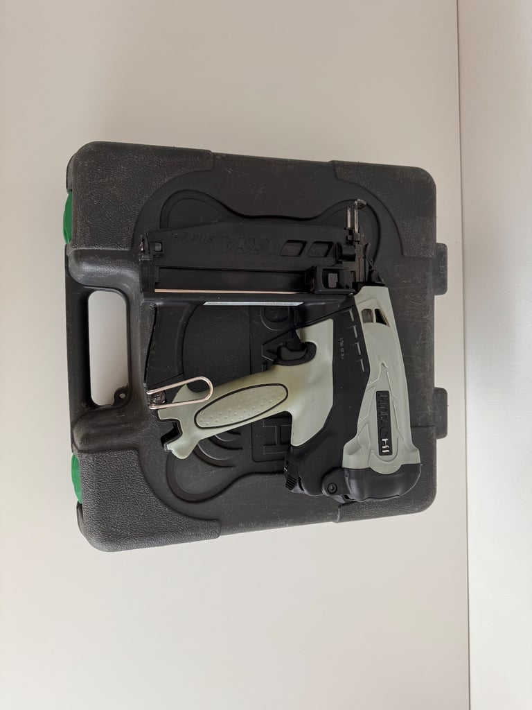 Refurbed Serviced Hitachi Koki NT65GS 2nd Fix Nail Gun Gas Finishing Straight Nailer