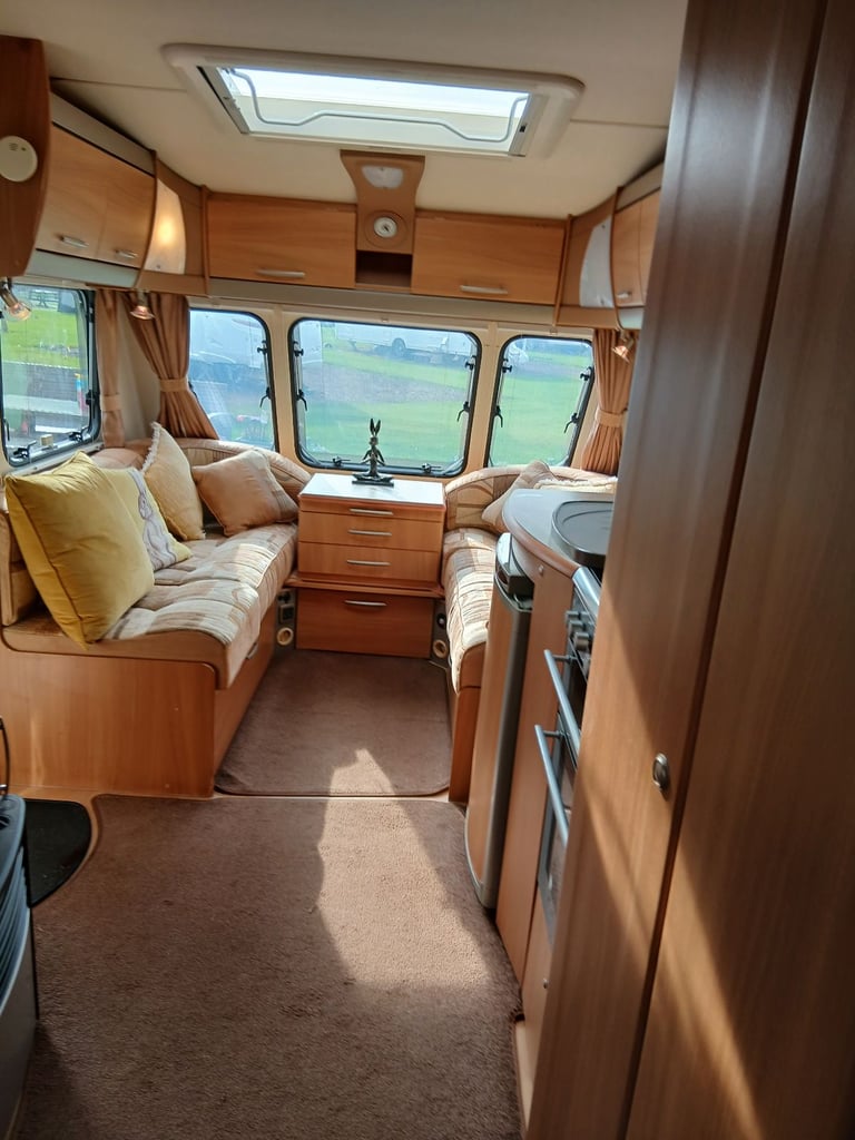 Touring caravan 