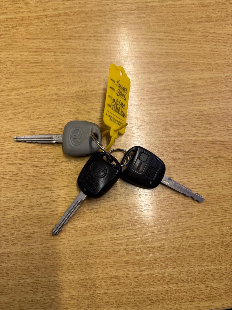  Toyota Yaris 1.0 VVT-i T2 5dr Petrol Manual