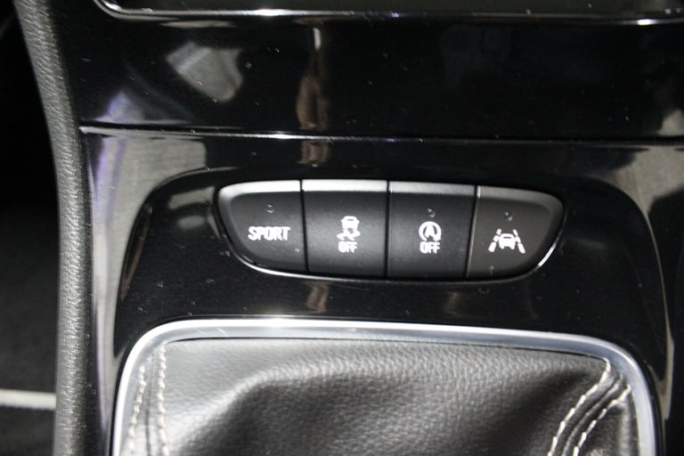 2016 Vauxhall Astra 1.0i Turbo ecoFLEX SRi Euro 6 (s/s) 5dr HATCHBACK Petrol Manual