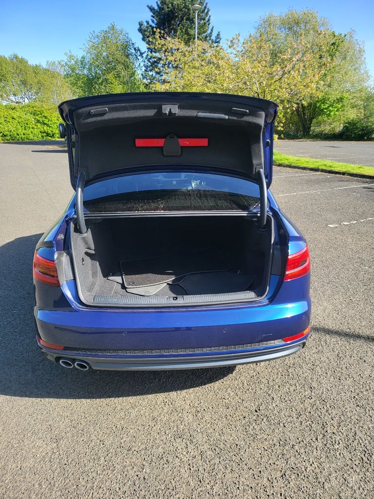 Audi, A4, Saloon, 2017, Semi-Auto, 1968 (cc), 4 doors