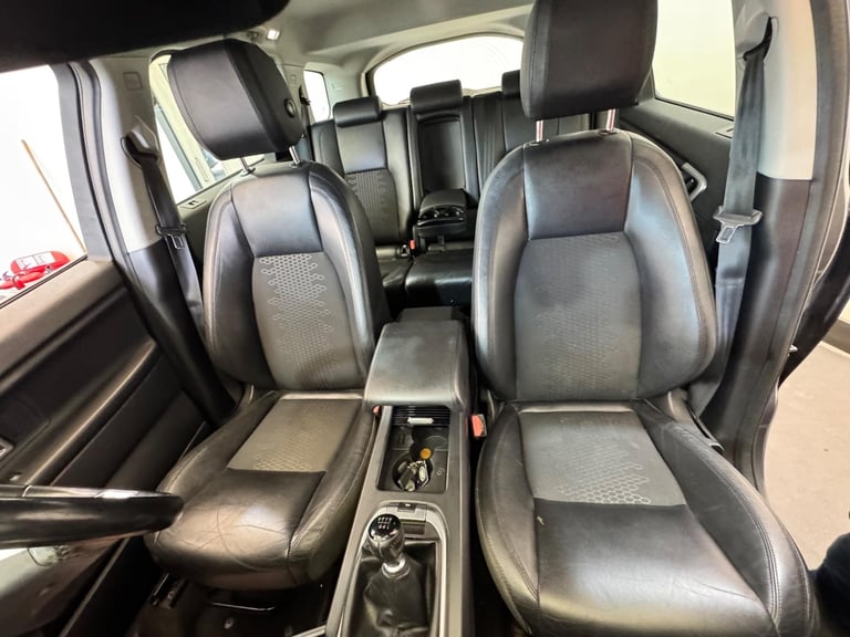 2017 Land Rover Discovery Sport 2.0 TD4 SE 4WD Euro 6 (s/s) 5dr (5 Seat) ESTATE Diesel Manual