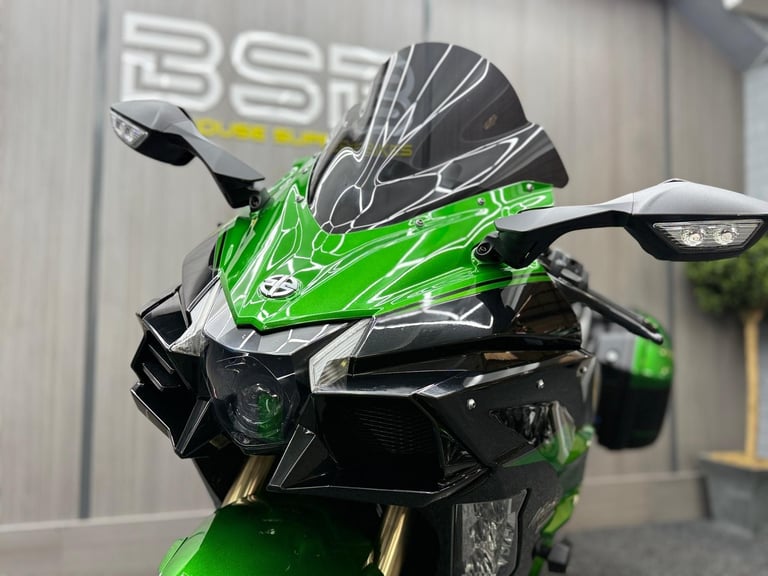 2018 18 Kawasaki Ninja H2 SX SE Euro 4 - 1 Former Keeper - FSH +++Extras
