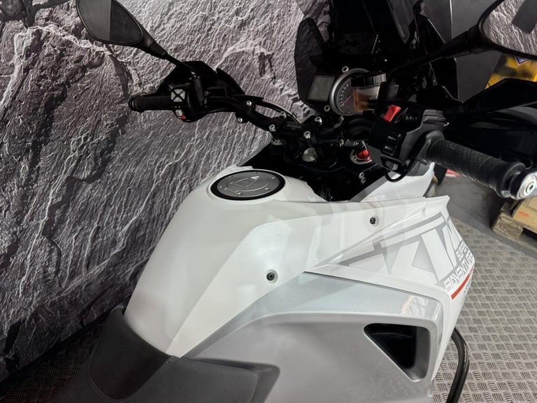 KTM 1290 SUPER ADVENTURE 2016