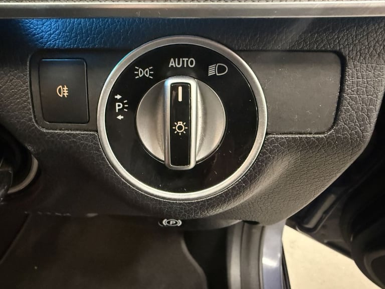 2015 Mercedes-Benz E Class E250 CDI AMG Line 4dr 7G-Tronic SALOON DIESEL Automatic