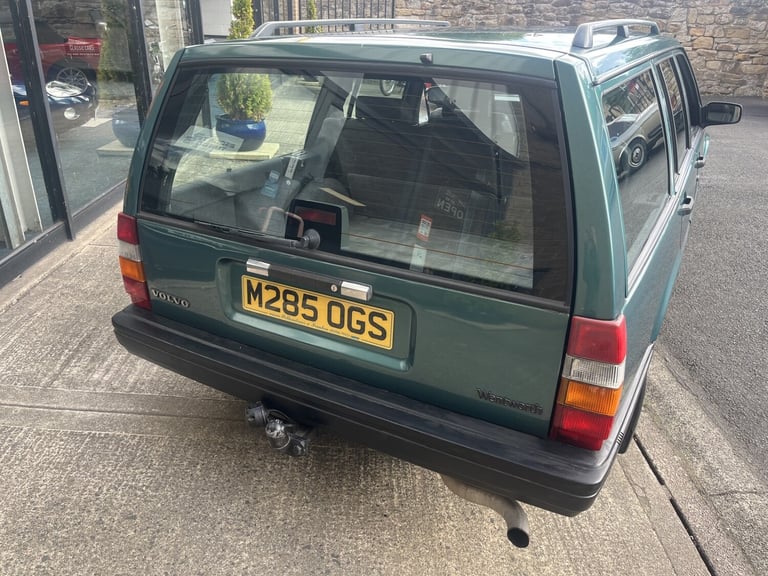 1994 Volvo 940 Wentworth 5dr ESTATE Petrol Manual